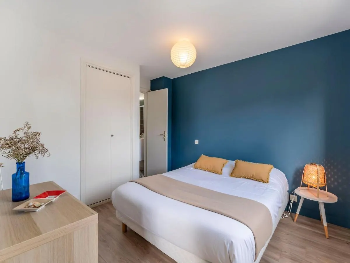 Apartment Les Embruns-5 By Interhome Carnac